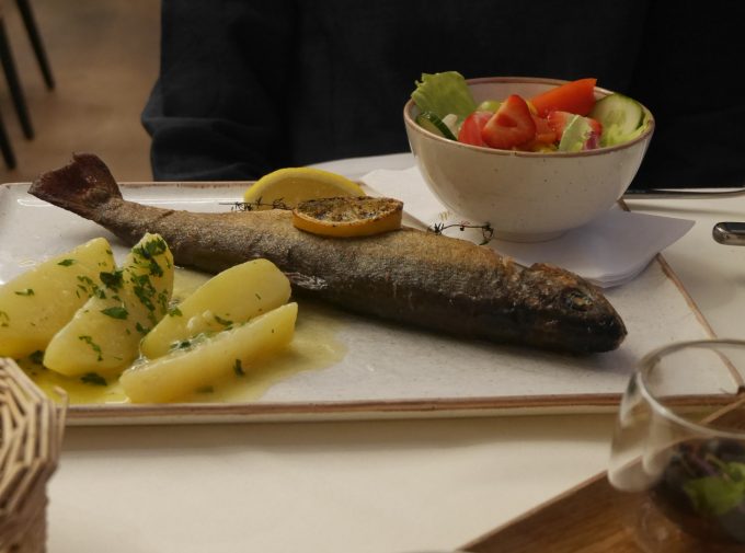 ヘリテージホテルのデイナー