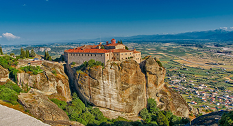 天空の修道院「メテオラ」