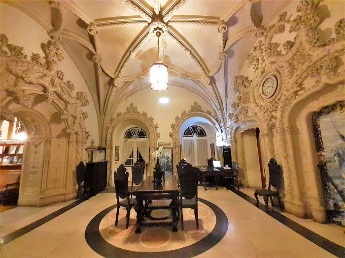 ブサコパレス宿泊記 ポルトガル城ホテル