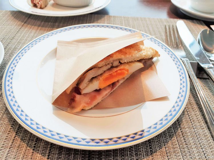 ヨコハマグランドインターコンチネンタルホテル宿泊記 クラブラウンジ