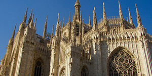 エミレーツ航空で行くミラノ＆ドバイの見どころスポットのひとつ、ドゥオーモ
