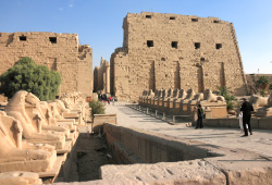 カルナック神殿