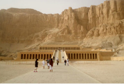 ルクソール神殿