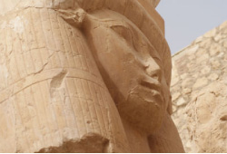 ルクソール神殿