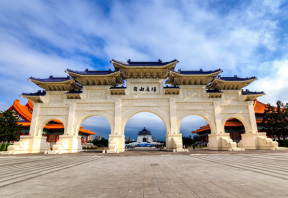 台北市内観光付きツアー