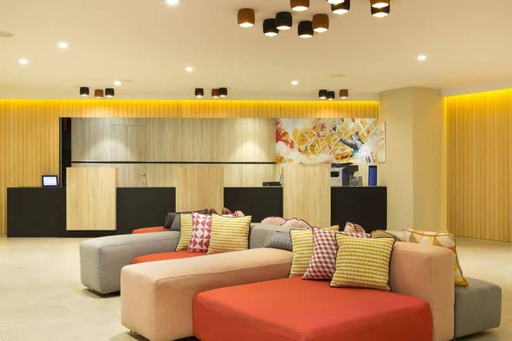 シタディーンランブラスlobby