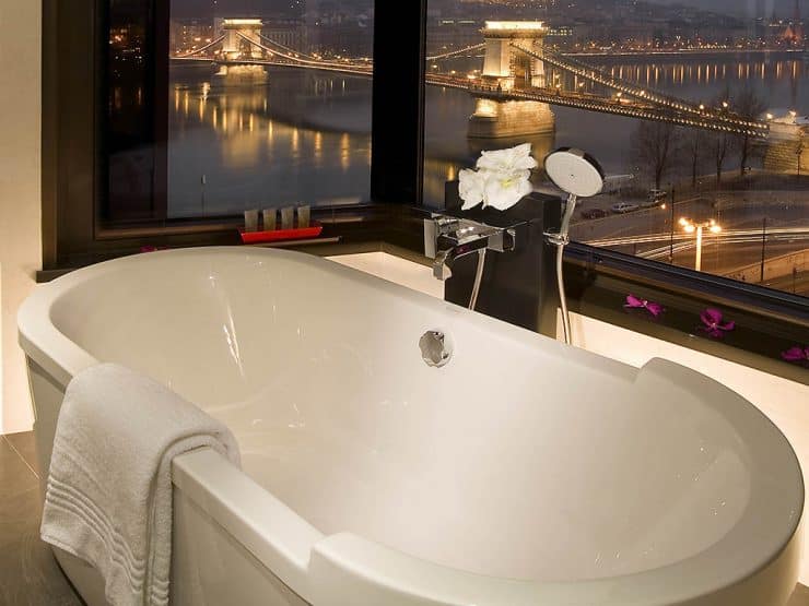 Sofitel Budapest bath