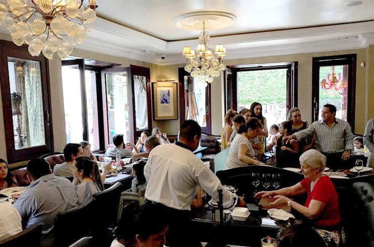 カサ・バラデス(CASA-VALADEZ)