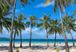 beach at boracay philippines
