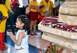 candles magellan cross cebu philippines