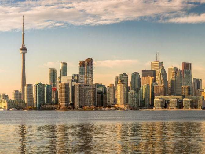 カナダ・トロント (3×4）