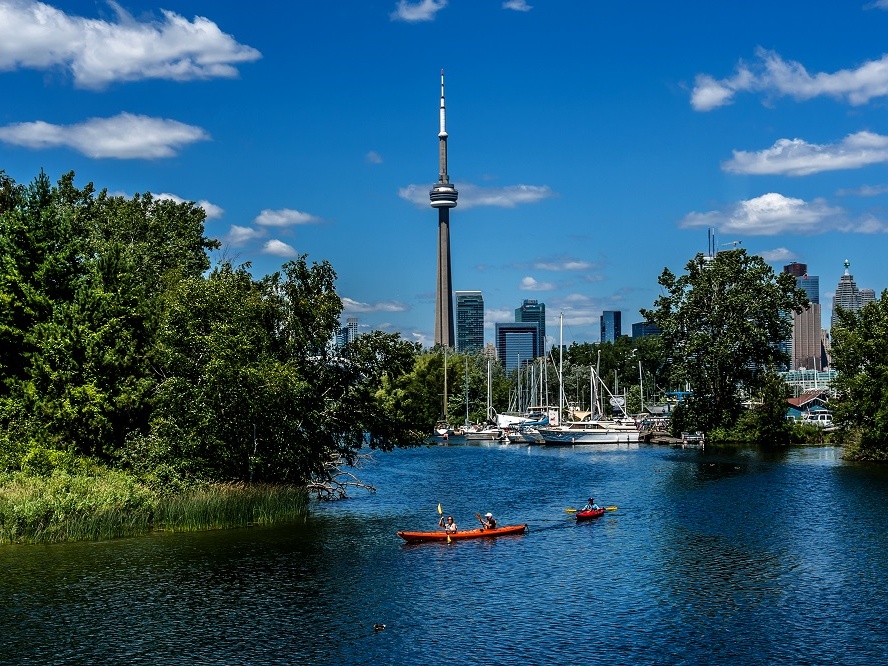 カナダ・トロント（3×4）