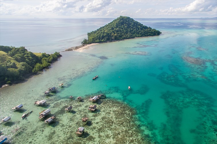 ボルネオ島の海