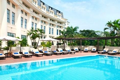 ヒルトンハノイオペラのプール