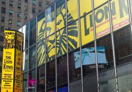 ニューヨーク・ブロードウェイ