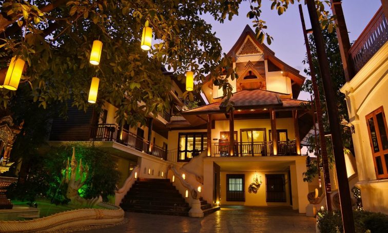 チェンマイ De Naga Hotel Chiang Mai
