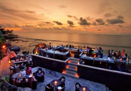 アヤナ　gallery_eat_and_drink_18_rockbar2