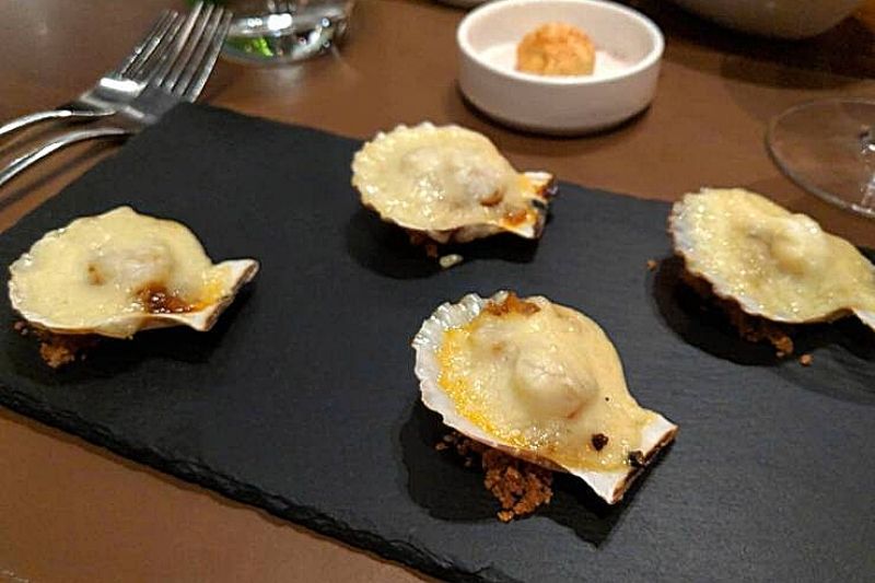 scallops with cheese at enye cebu restaurant