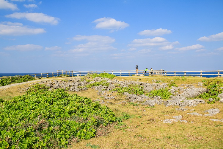 沖縄　残波岬公園