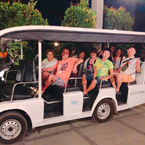 アニキとの交流の様子