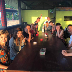 アニキとの交流の様子