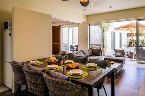 コルディオ プール＆ヴィラズ済井出