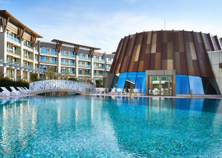 贅沢な5つ星ホテル