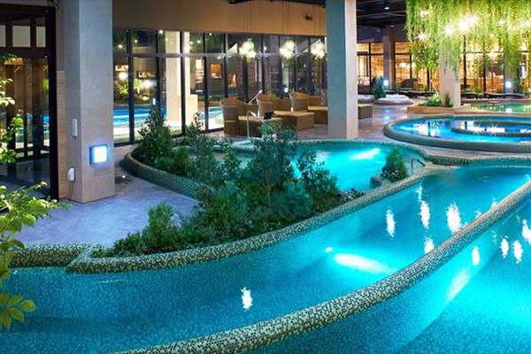 水着で楽しめるスパテーマパーク