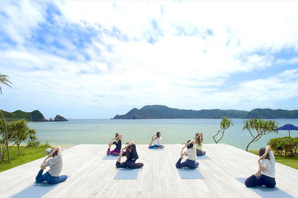 人気のサンライズヨガ