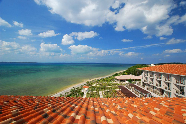 目の前に海が広がる大型リゾート