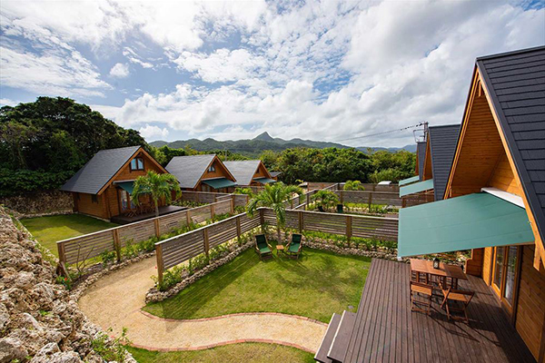 周りに何もないのが魅力のログハウス