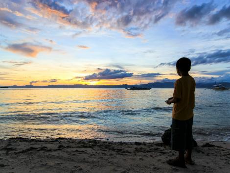 セブのビーチ：夕陽