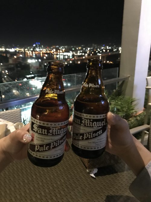 ビールで乾杯！