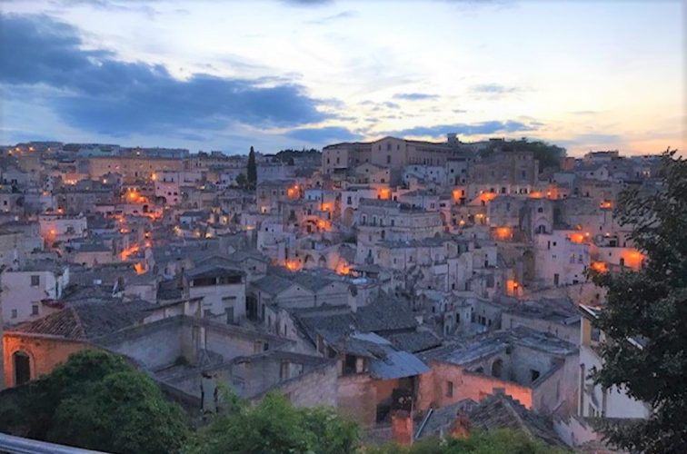 夕焼けのマテーラ