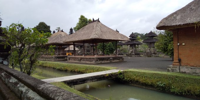 タマン・アユン寺院