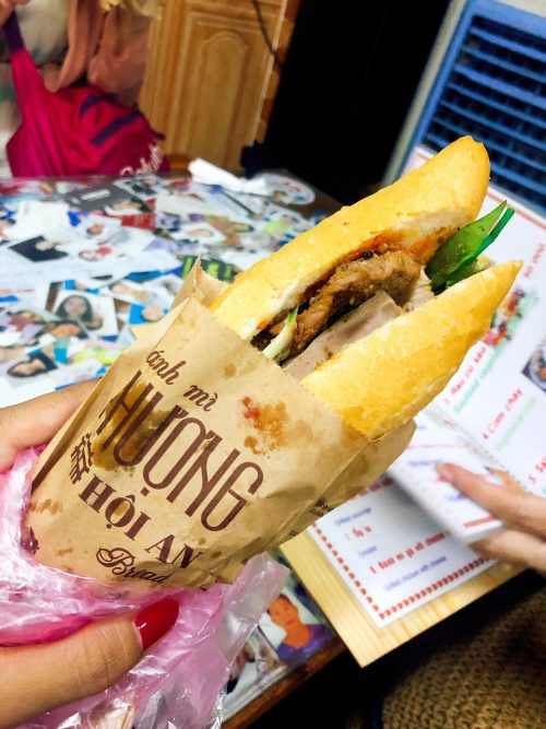 バイン・ミー・タップ・カム このボリュームで120円ほど！美味しかったです！