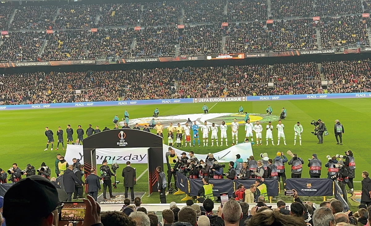 カンプノウ・スタジアムでのサッカー観戦