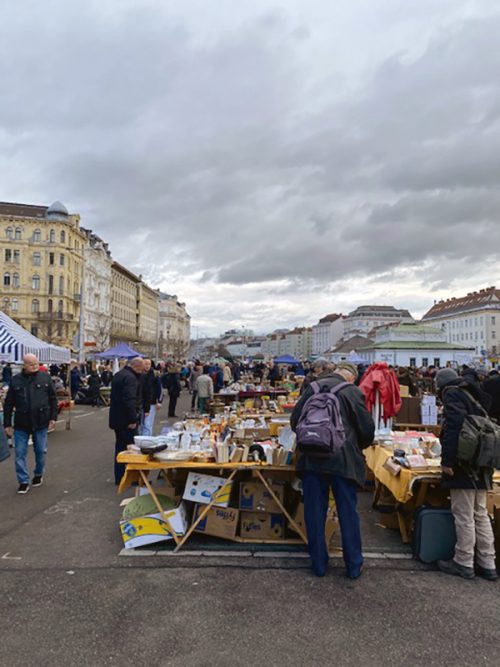 naschmarkt(蚤の市)