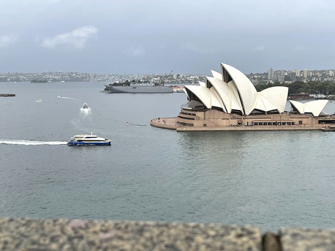 シドニー・ハーバーとオペラハウス