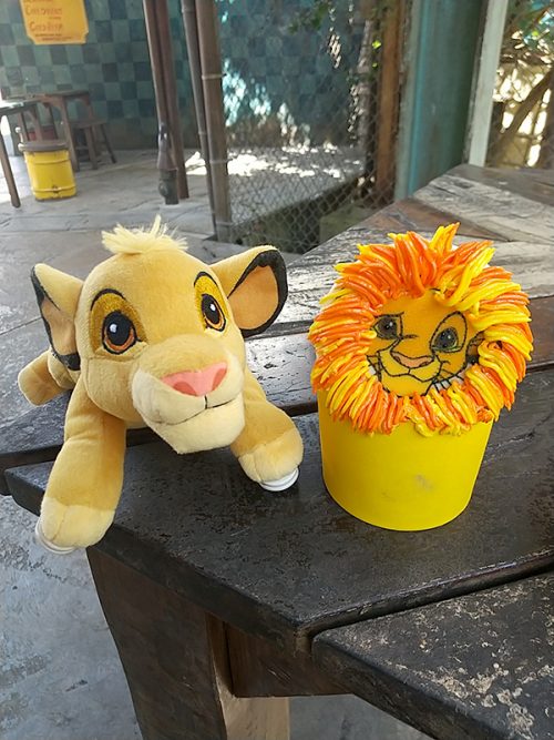 可愛いシンバのカップケーキ