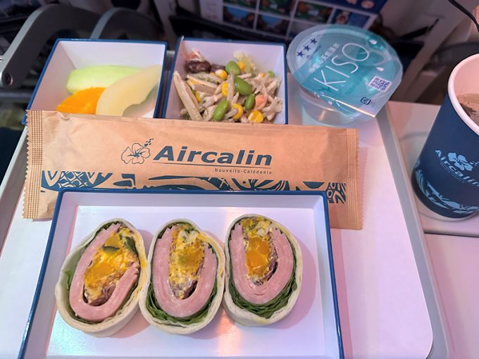 エアカランの2回目に出た機内食