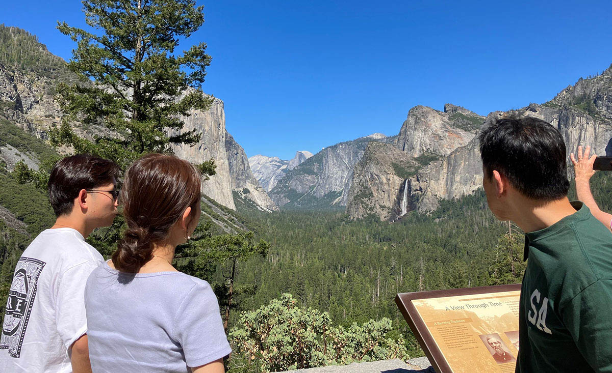 トンネルビューからのヨセミテ国立公園