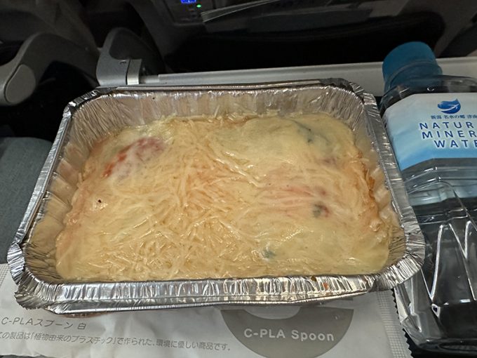 ZIPAIRの機内食