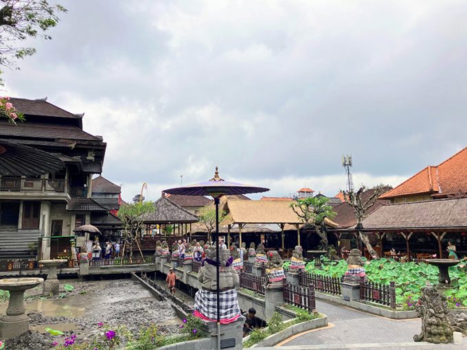 サラスワティ寺院（Ubud Water Palace）