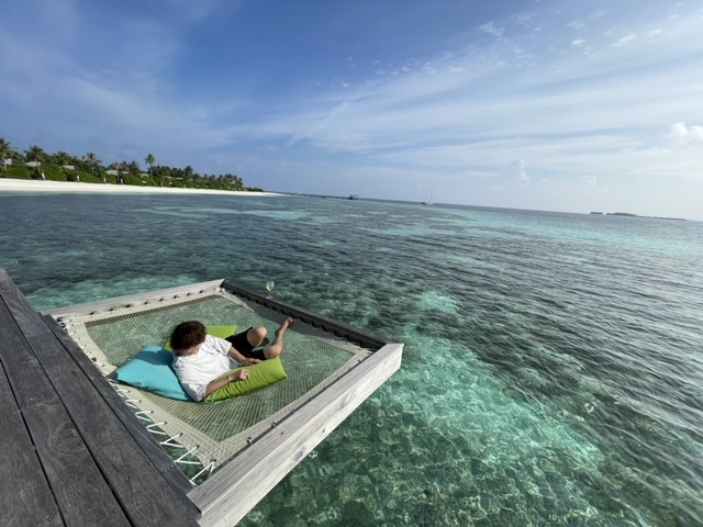 南国感じるハンモック。ヤドカリがいっぱいいました。