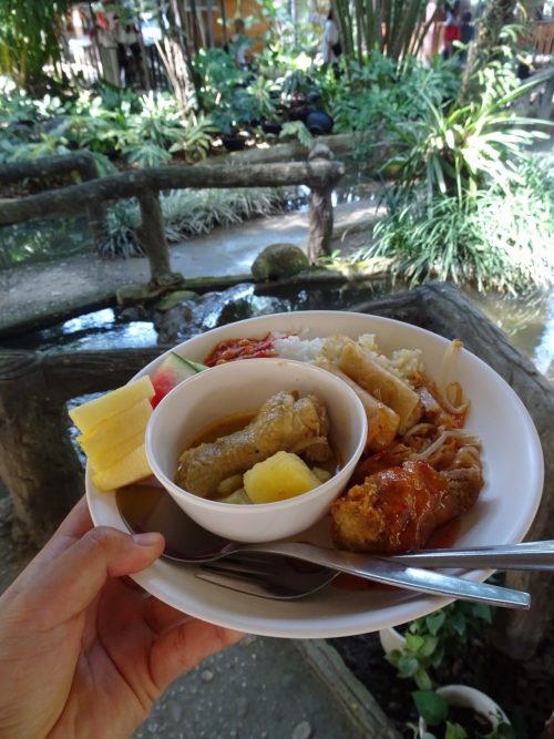 スパイシーすぎず食べやすかったです!