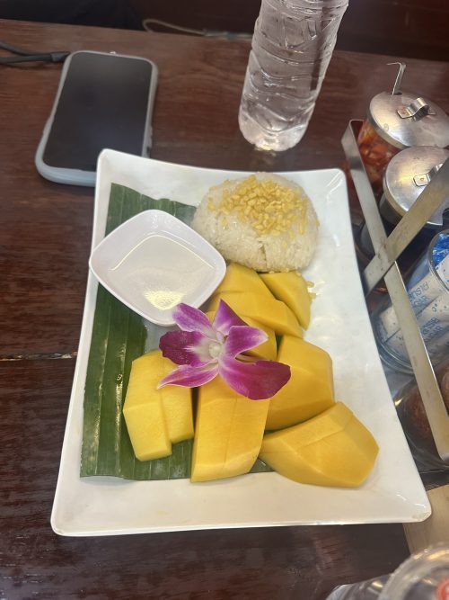 No.6 Restaurantのマンゴースティッキーライス