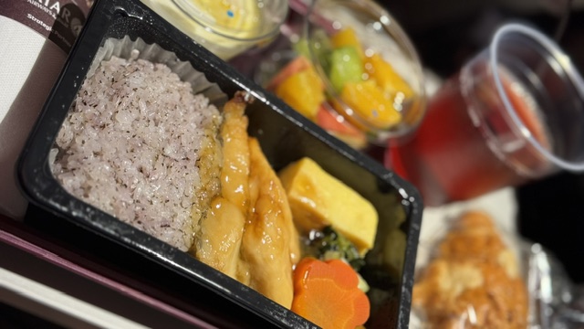 カタール航空  機内食
