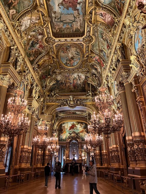 オペラガルニエ