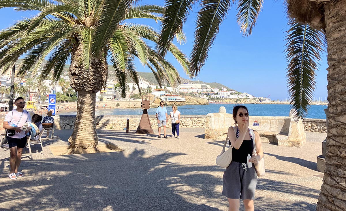 バルセロナから近いリゾート地シッチェスにて